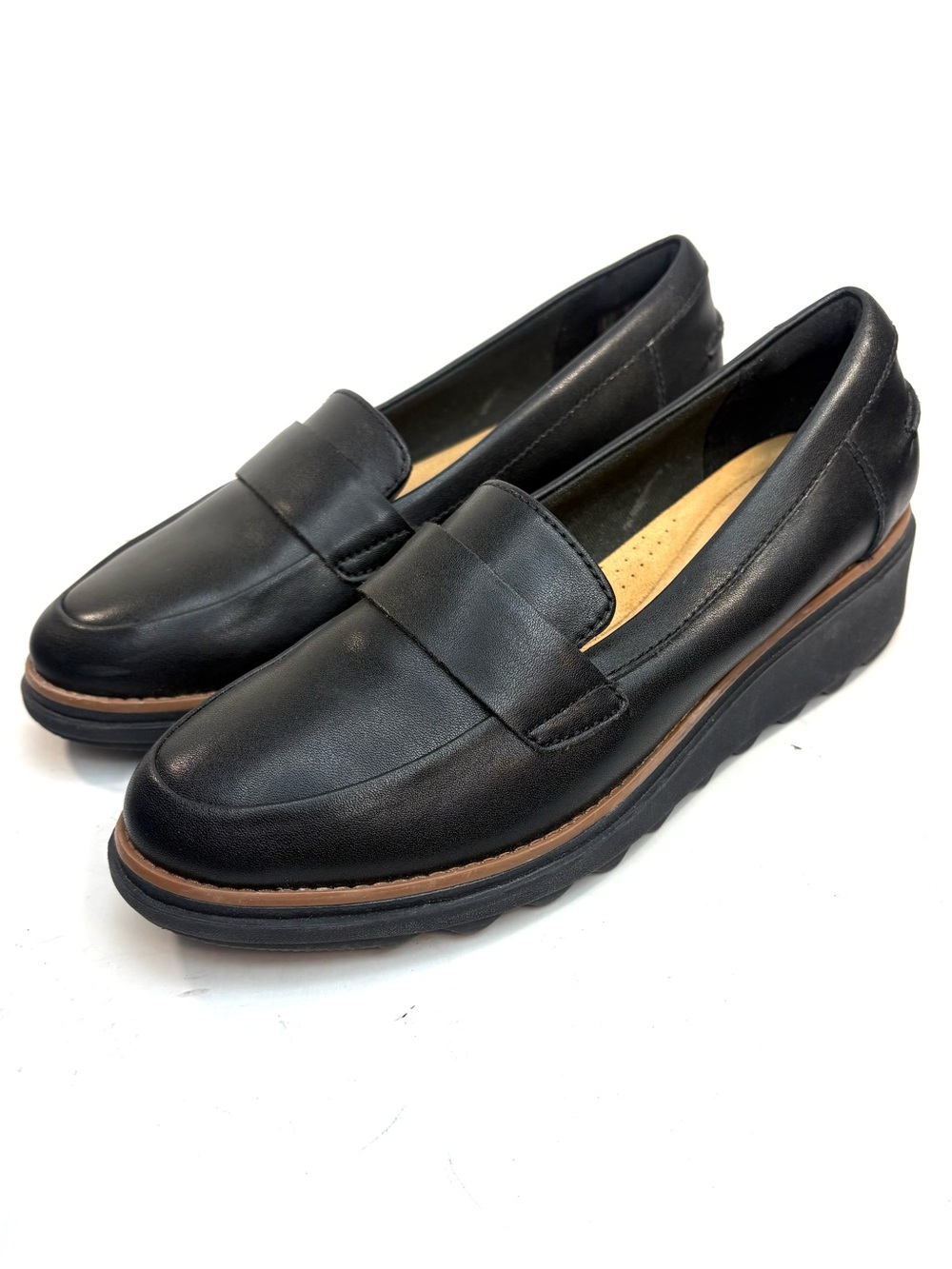 Clark’s Black Leather Loafers | 6